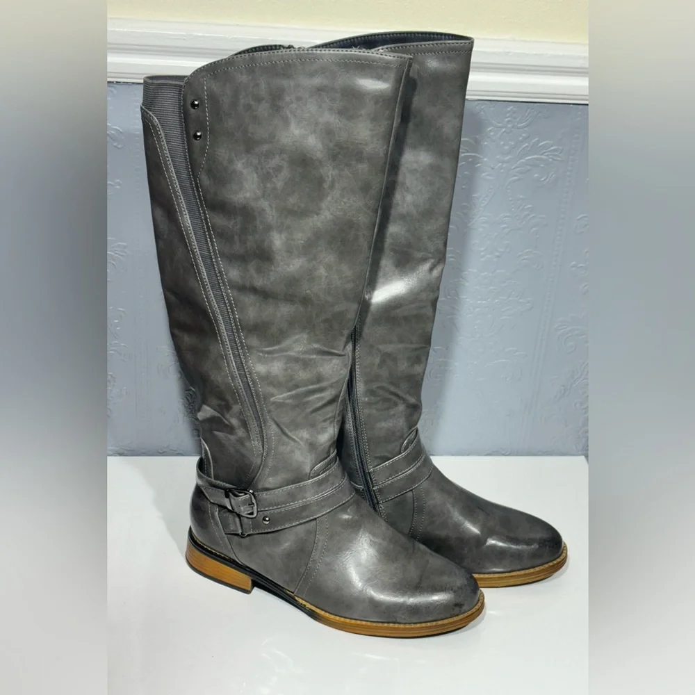 NWOT Vintage 93 Stylish Gray Over the Knee Boots Size 8 1/2‎